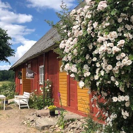 Aengaroeds Gard Aparthotel Ljungbyhed Bagian luar foto